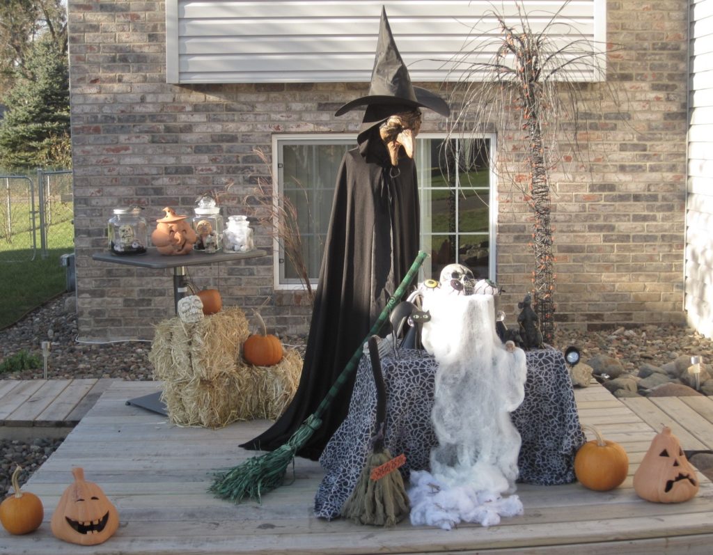 Spooky Halloween Decorating Ideas
