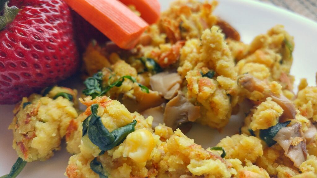 A simple and inexpensive breakfast that surprisingly will keep you full for hours!