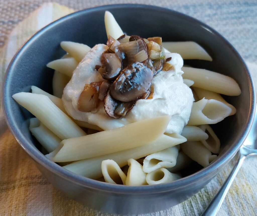 Creamy Vegan Alfredo Sauce