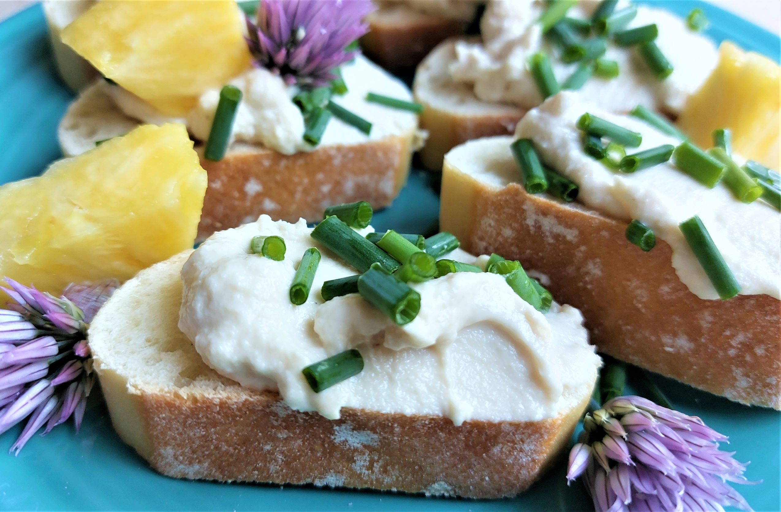 Vegan Pineapple Cream Cheese