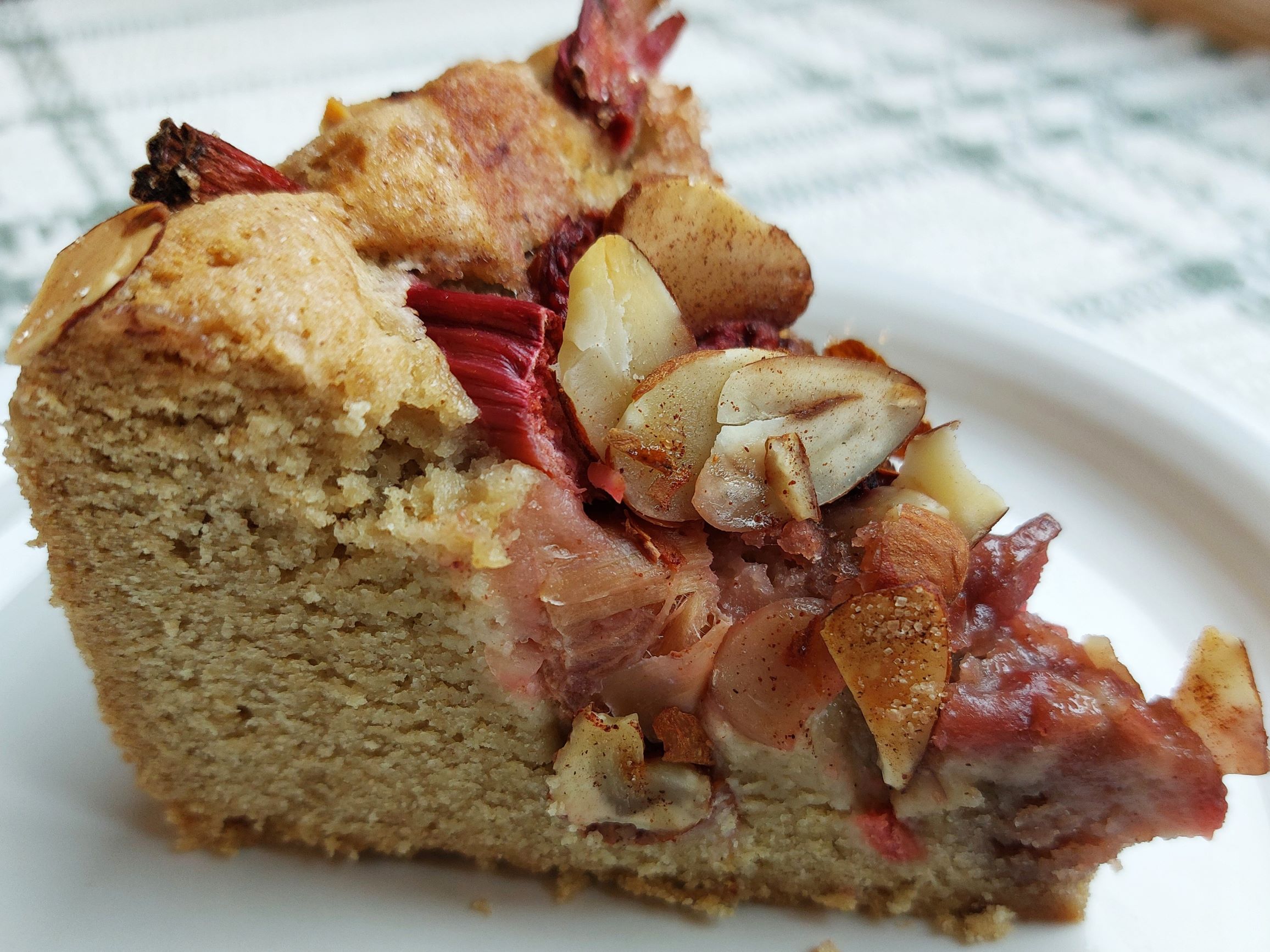 Strawberry Rhubarb Cake