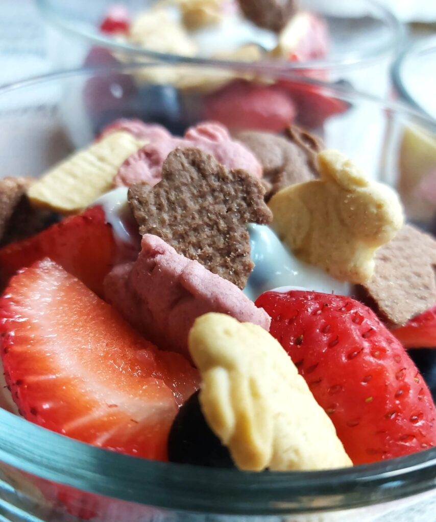 Vegan Yogurt Fruit Sundaes