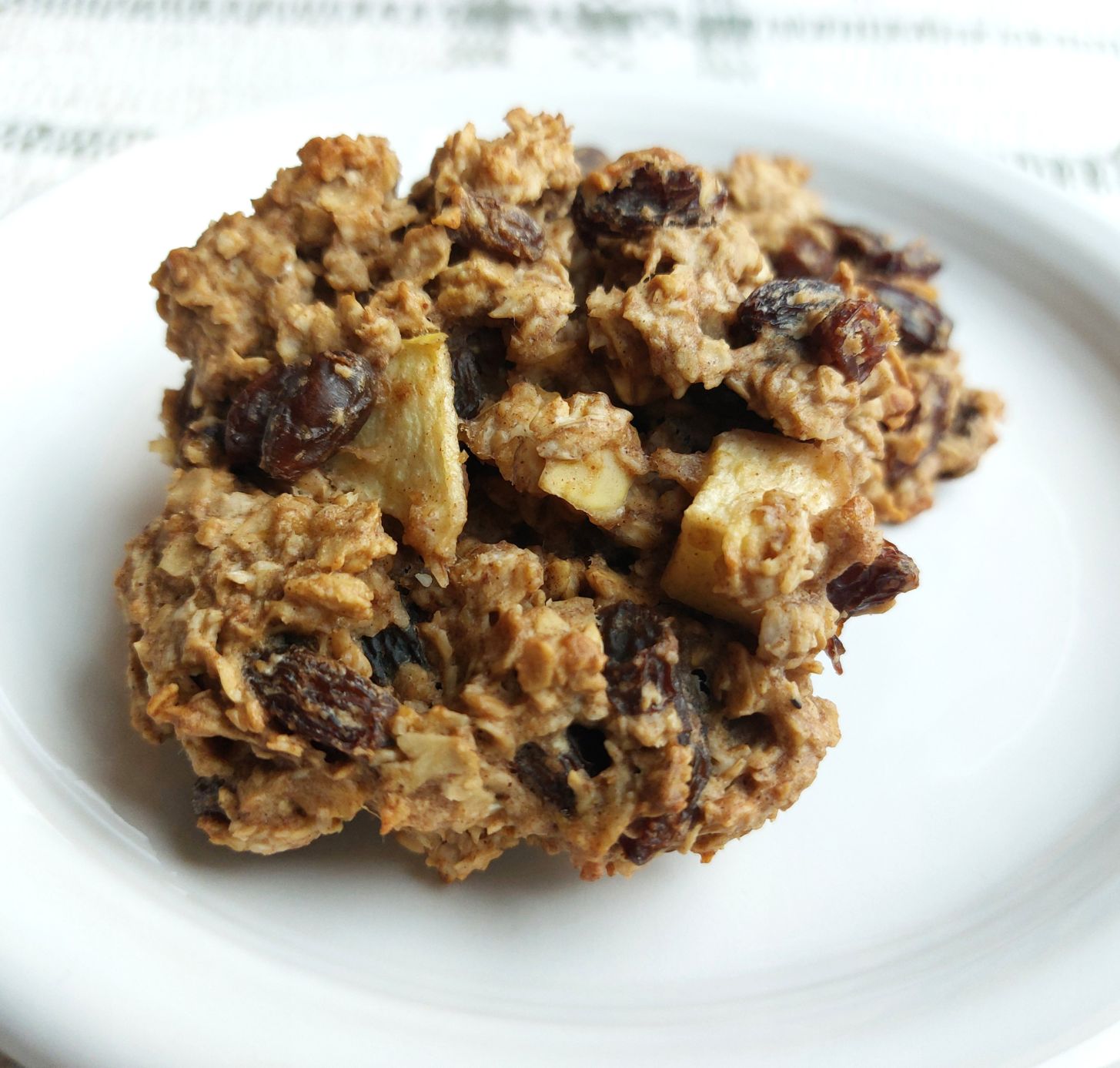 Apple Raisin Oatmeal Cookies