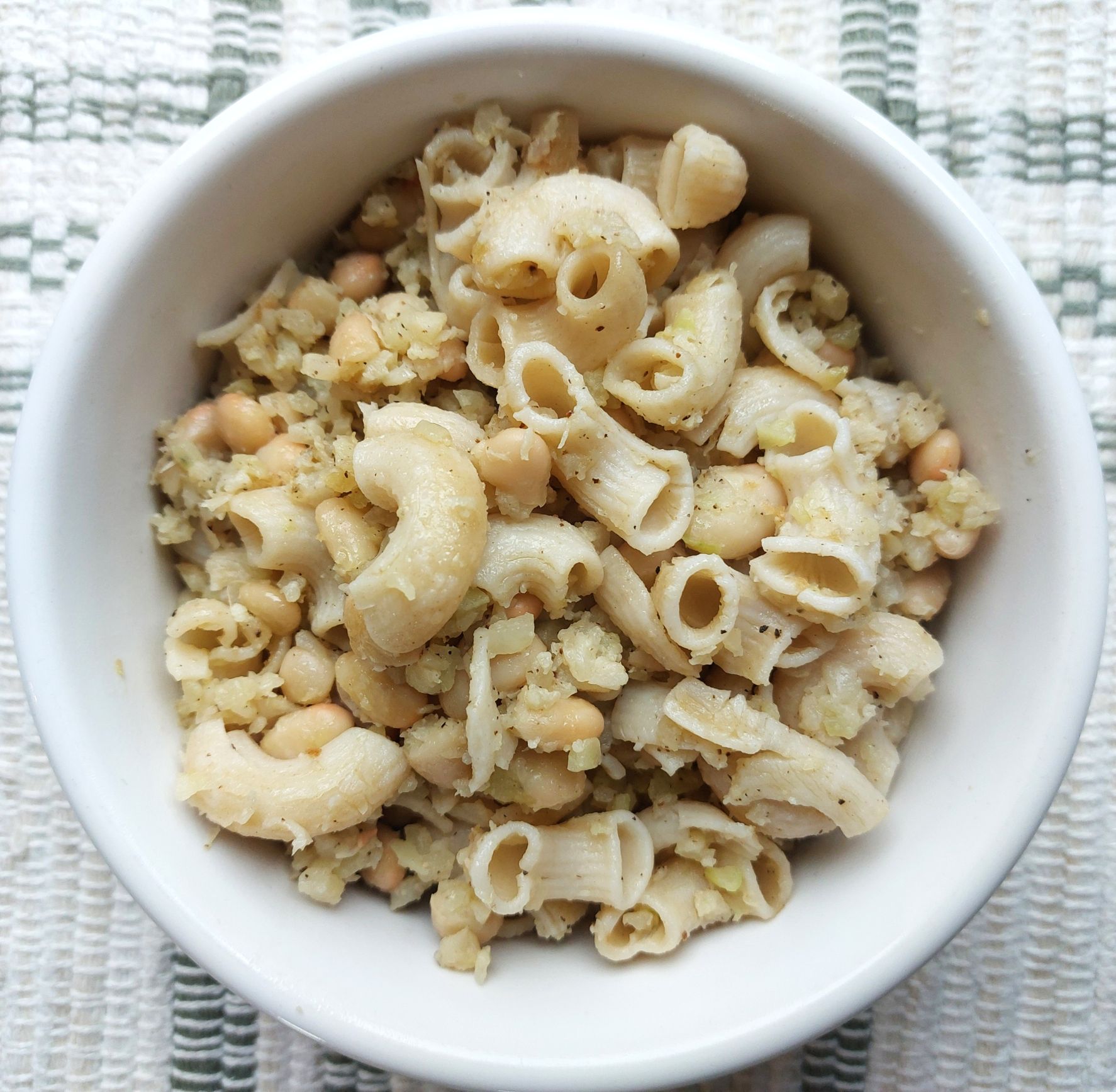 Pasta with Cauliflower and Beans