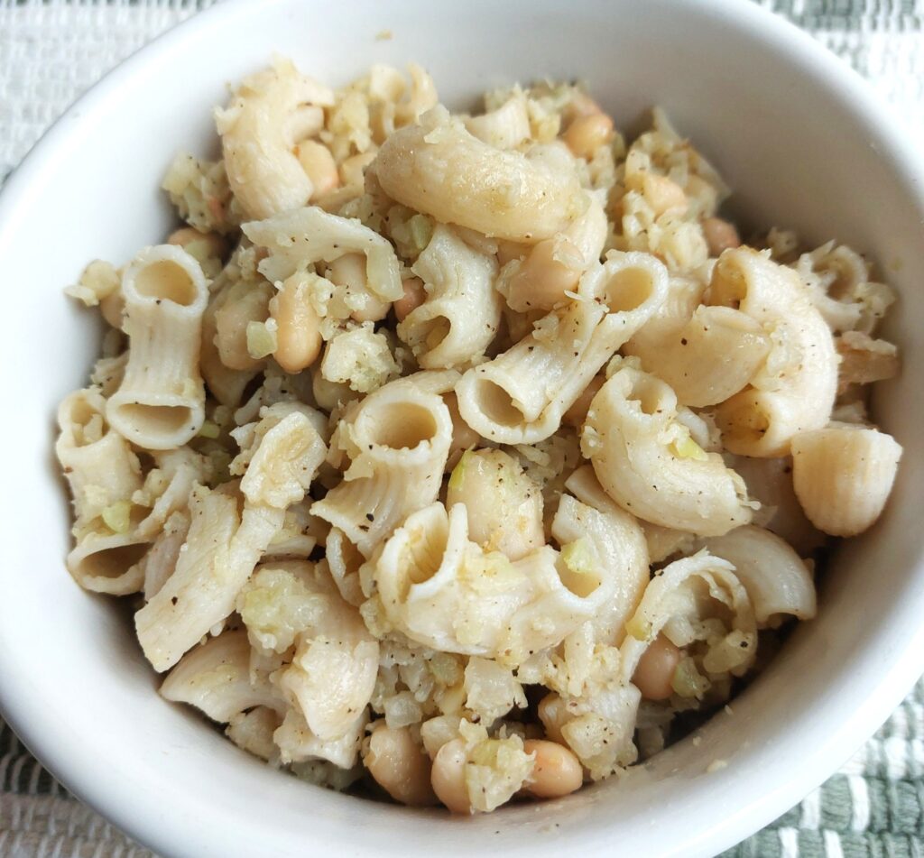 Pasta with Cauliflower and Beans